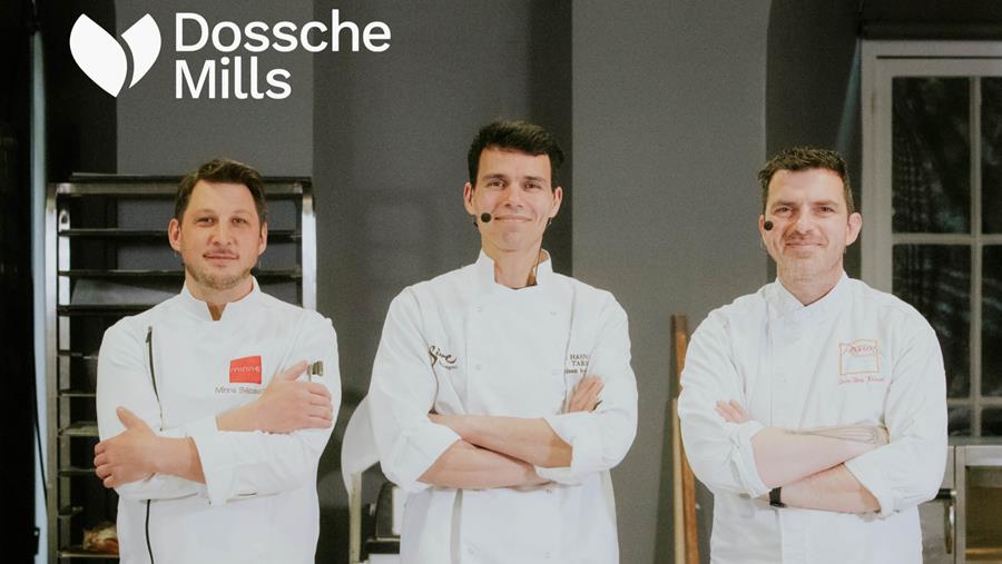 Trois ambassadeurs de Dossche Mills donnent une classe de maître)