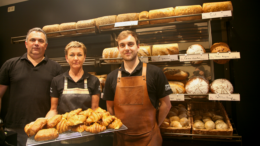 Het geheim van de heerlijke koffiekoeken bij Bakkerij Bollen